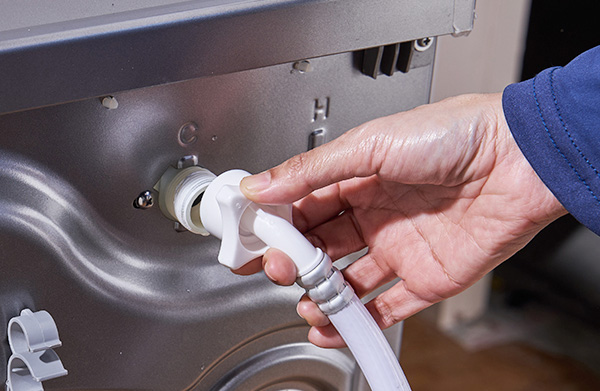 coway-washer-dryer-heart-service-step-6-water-inlet-checking